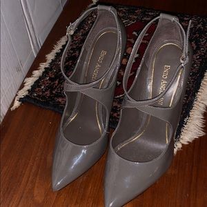 Enzo angliolini grey patent leather pumps